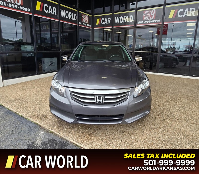 Honda Accord Sedan Vehicle Full-screen Gallery Image 2