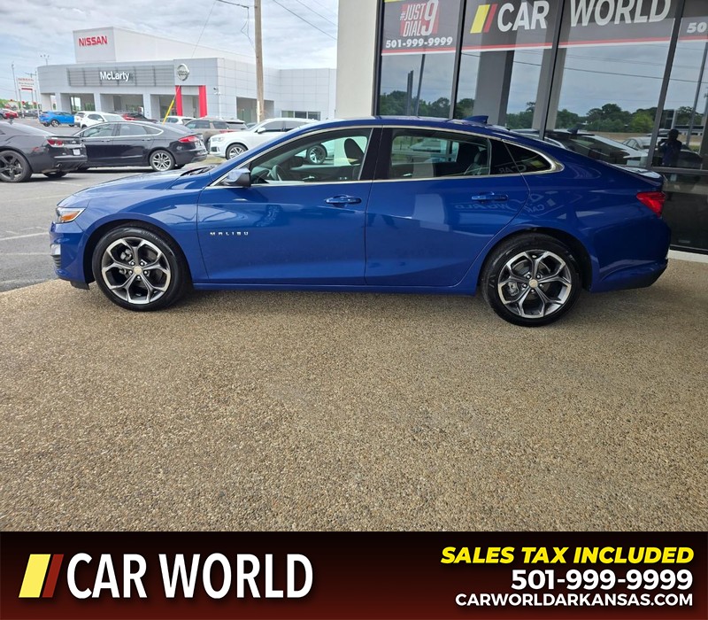 Chevrolet Malibu Vehicle Full-screen Gallery Image 4