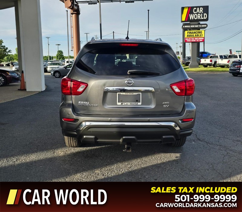 Nissan Pathfinder Vehicle Full-screen Gallery Image 5