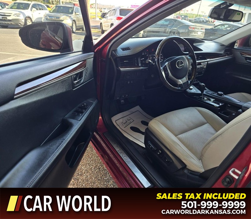 Lexus ES 350 Vehicle Full-screen Gallery Image 7