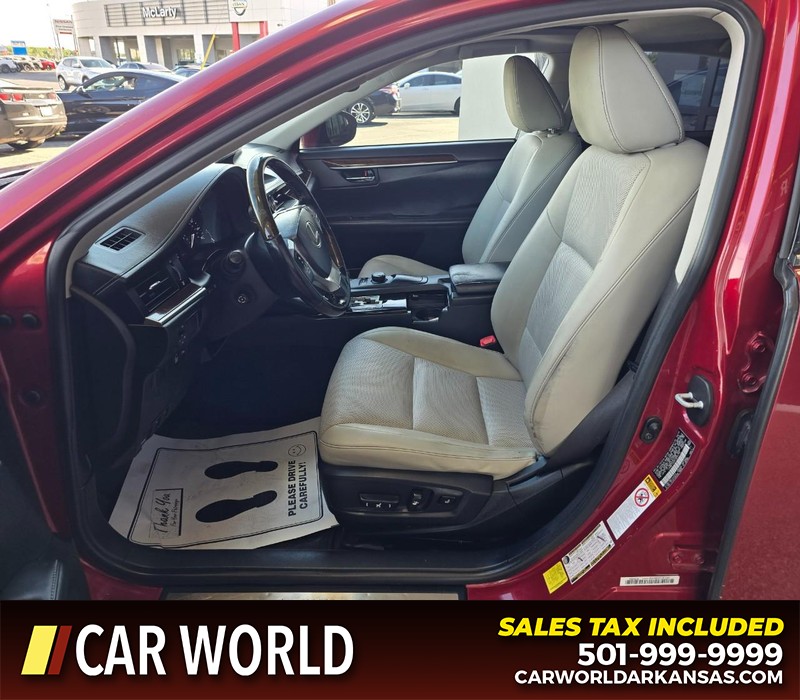 Lexus ES 350 Vehicle Full-screen Gallery Image 8