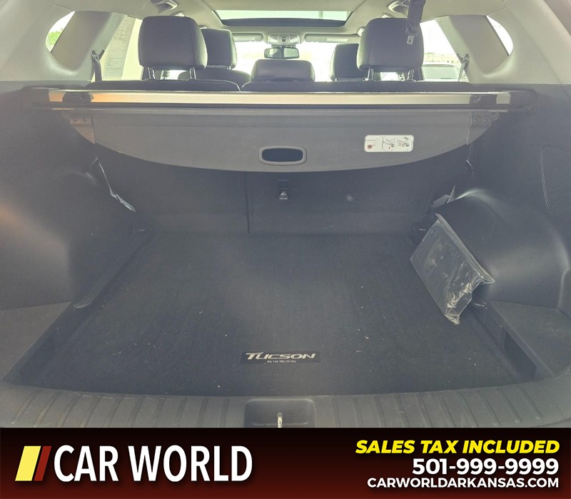 Hyundai Tucson Vehicle Full-screen Gallery Image 14