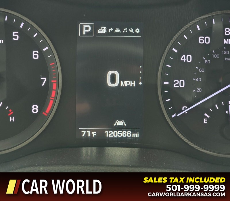 Hyundai Tucson Vehicle Full-screen Gallery Image 17