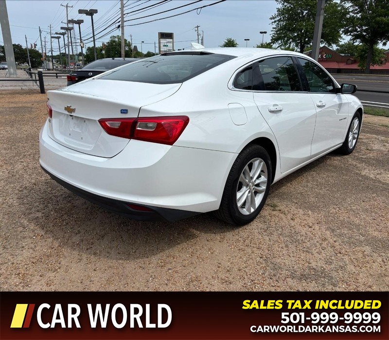 Chevrolet Malibu Vehicle Full-screen Gallery Image 3
