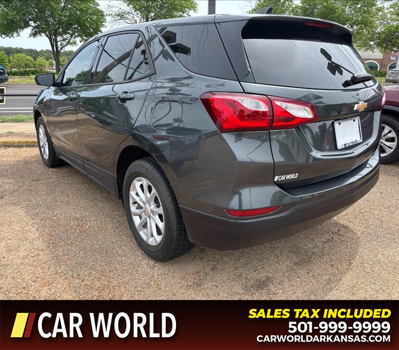 Chevrolet Equinox Vehicle Full-screen Gallery Image 3