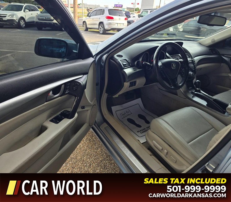 Acura TL Vehicle Full-screen Gallery Image 7