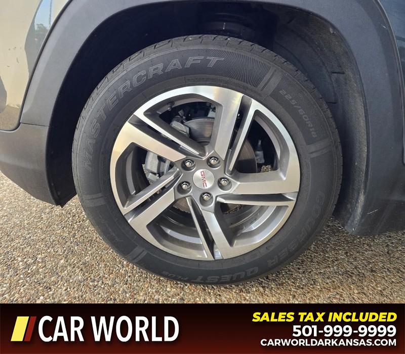 GMC Terrain Vehicle Full-screen Gallery Image 6