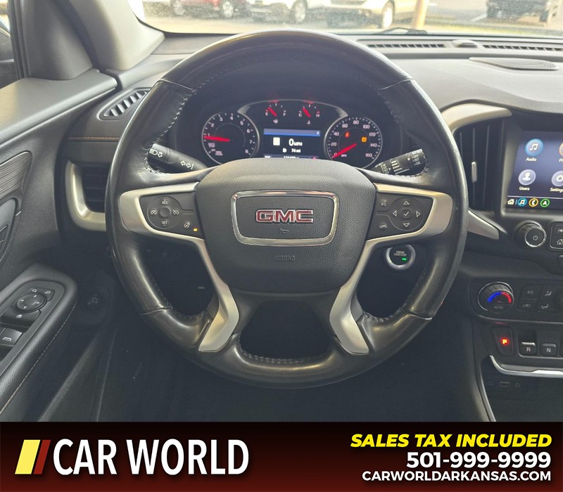 GMC Terrain Vehicle Full-screen Gallery Image 15
