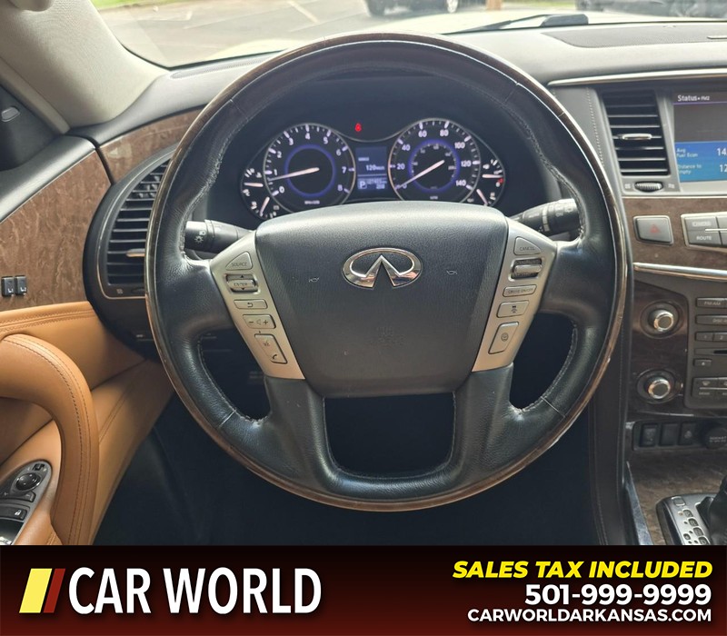 INFINITI QX80 Vehicle Full-screen Gallery Image 19