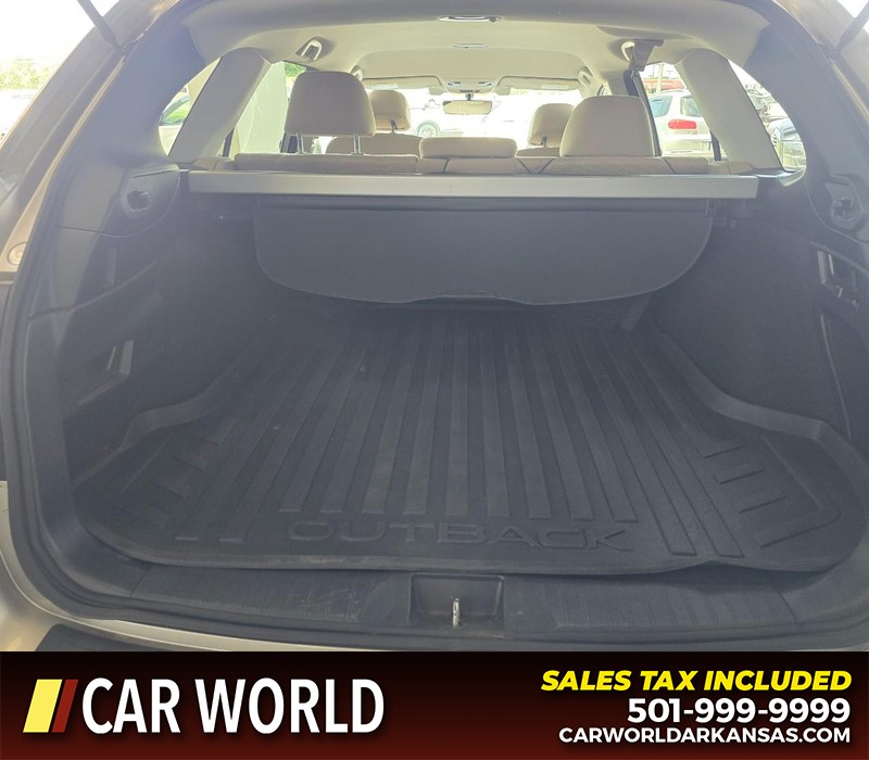 Subaru Outback Vehicle Full-screen Gallery Image 13