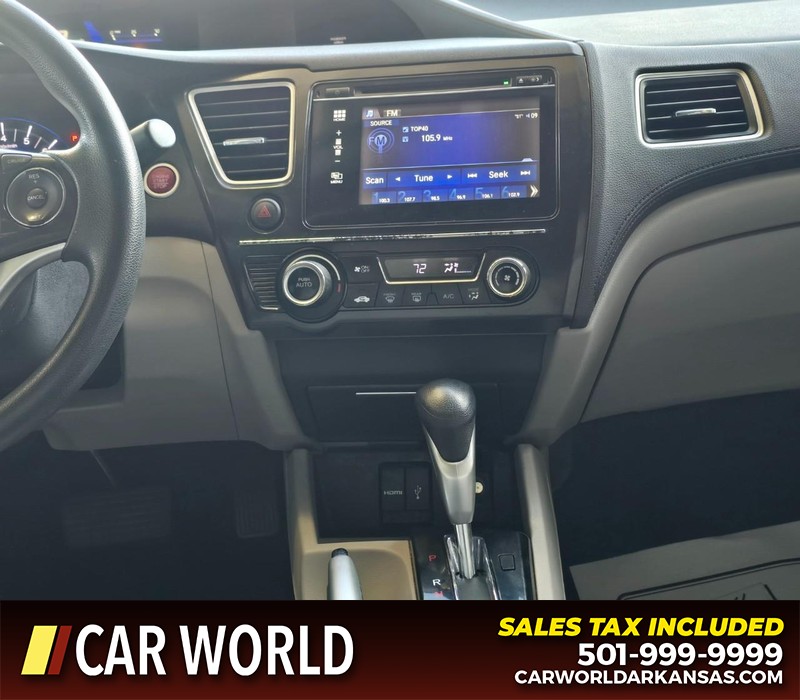 Honda Civic Sedan Vehicle Full-screen Gallery Image 18