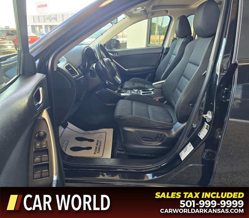 Mazda CX-5 Vehicle Full-screen Gallery Image 8