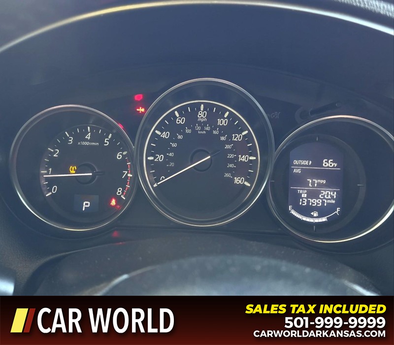Mazda CX-5 Vehicle Full-screen Gallery Image 17