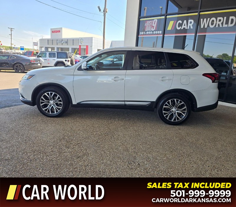 Mitsubishi Outlander Vehicle Full-screen Gallery Image 4