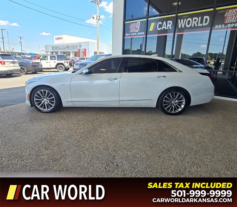 Cadillac CT6 Vehicle Full-screen Gallery Image 4