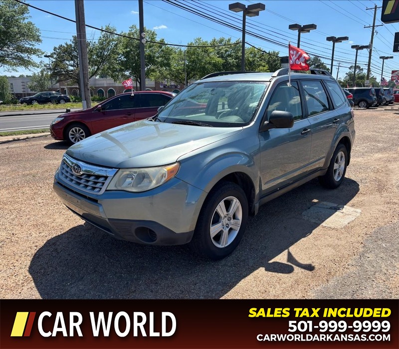 Subaru Forester Vehicle Full-screen Gallery Image 9