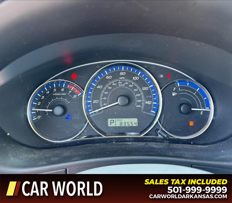 Subaru Forester Vehicle Full-screen Gallery Image 19