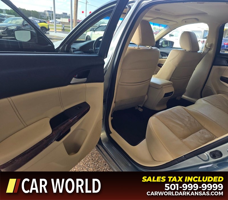 Honda Accord Crosstour Vehicle Full-screen Gallery Image 9