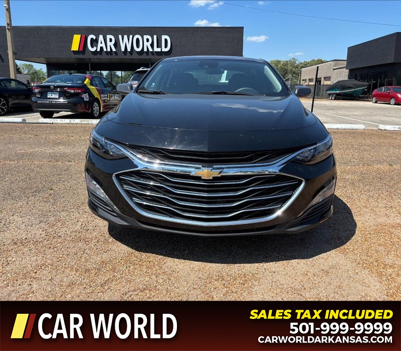 Chevrolet Malibu Vehicle Full-screen Gallery Image 10