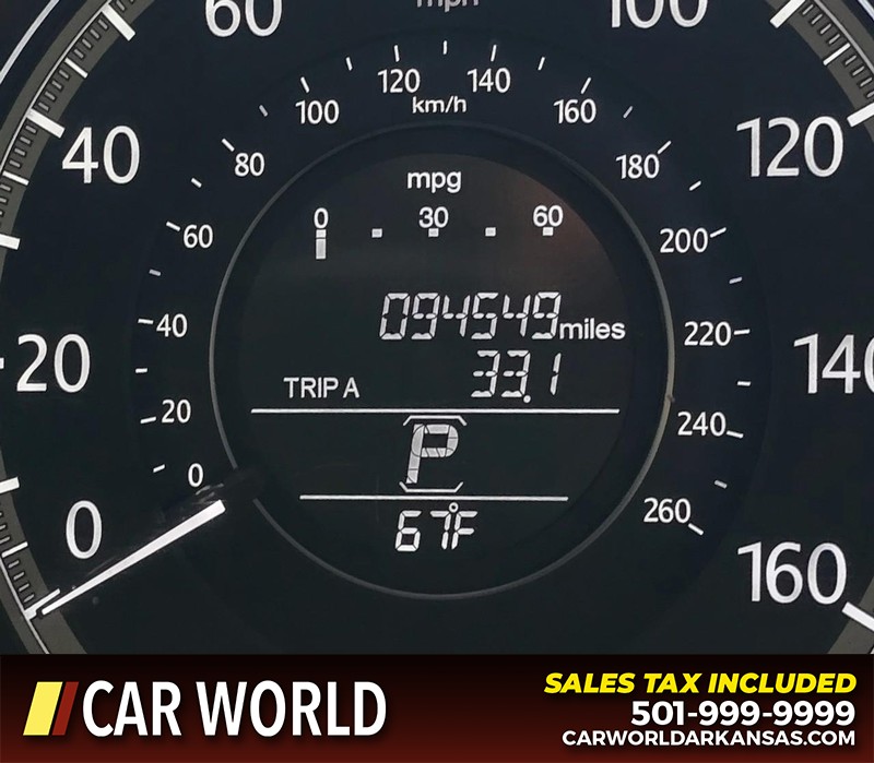 Honda Accord Sedan Vehicle Full-screen Gallery Image 15