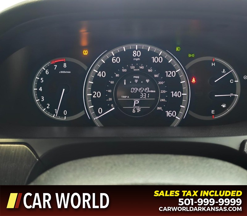 Honda Accord Sedan Vehicle Full-screen Gallery Image 16