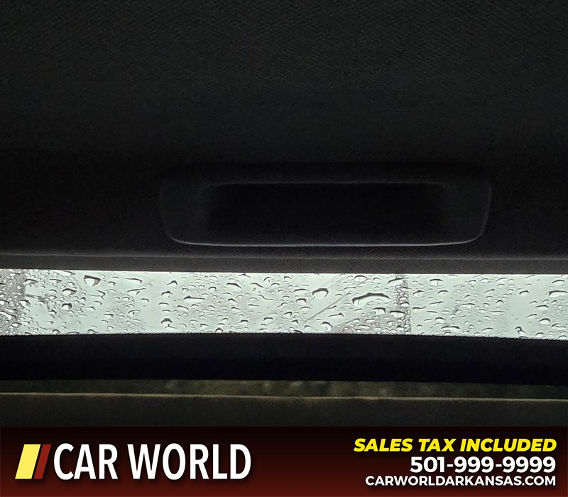 Honda Accord Sedan Vehicle Full-screen Gallery Image 20