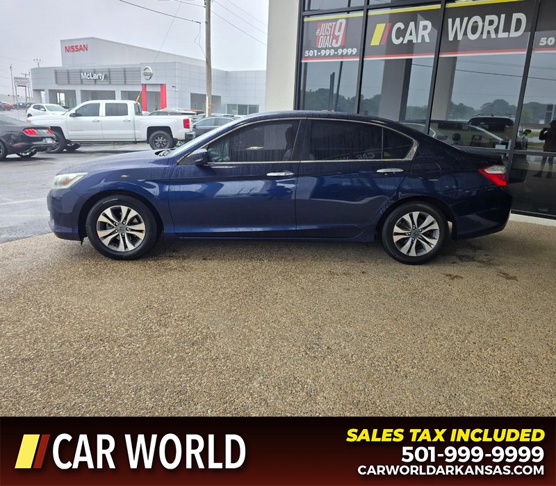 Honda Accord Sedan Vehicle Full-screen Gallery Image 4