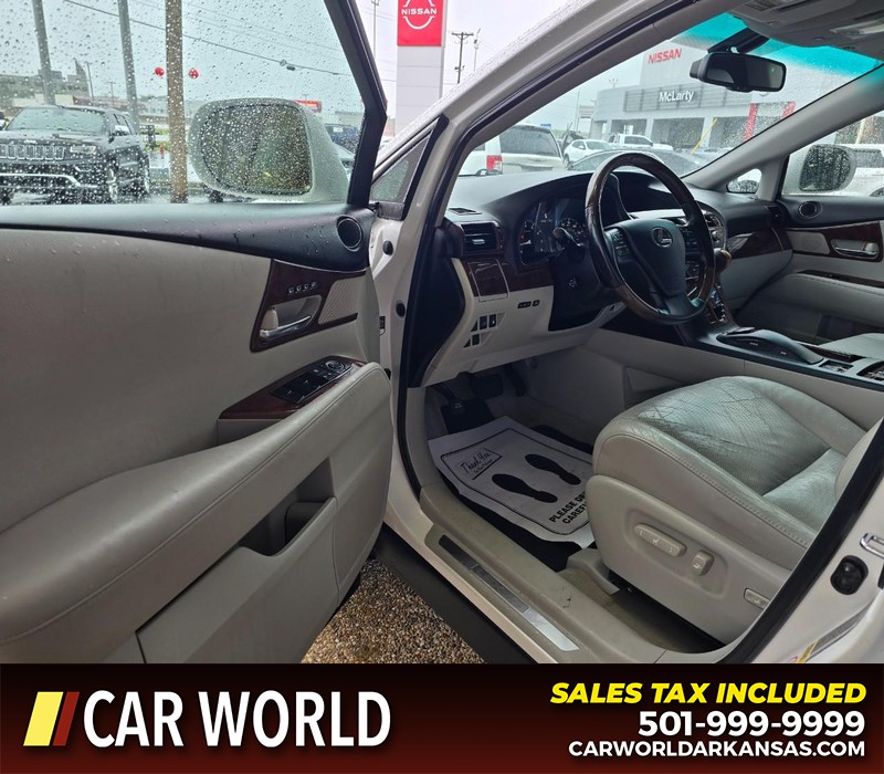 Lexus RX 350 Vehicle Full-screen Gallery Image 7