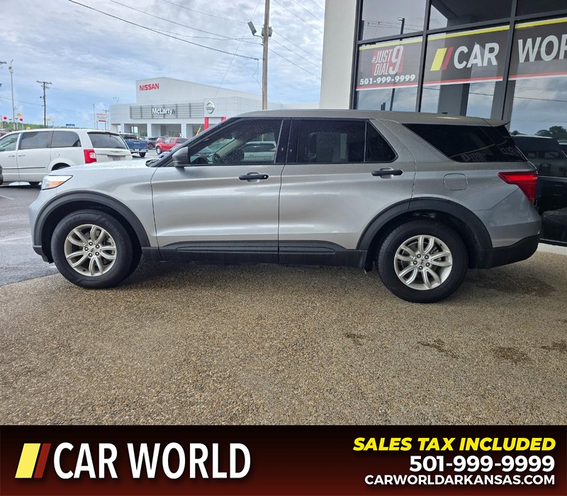 Ford Explorer Vehicle Full-screen Gallery Image 4