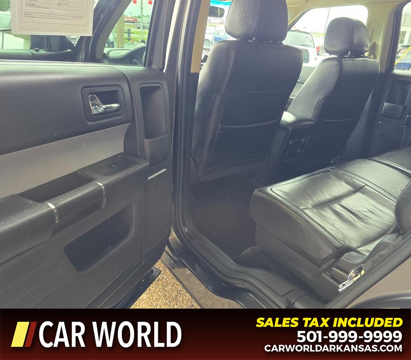 Ford Flex Vehicle Full-screen Gallery Image 9