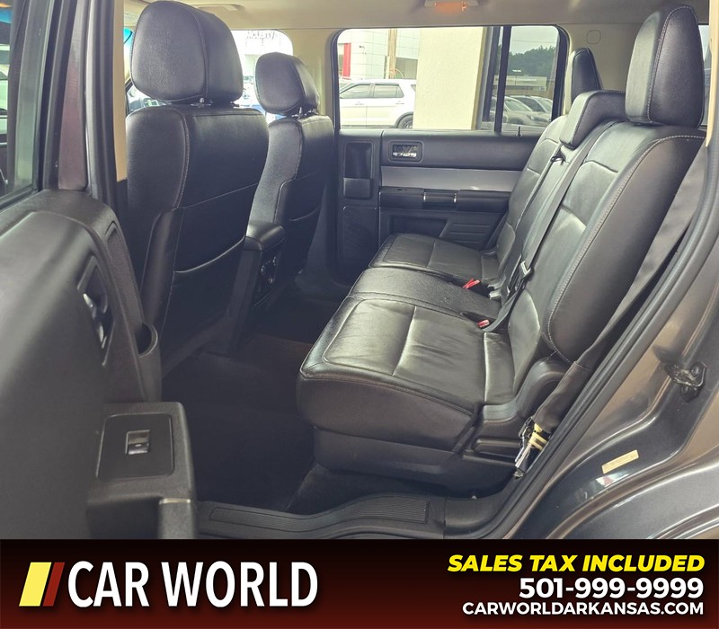 Ford Flex Vehicle Full-screen Gallery Image 10