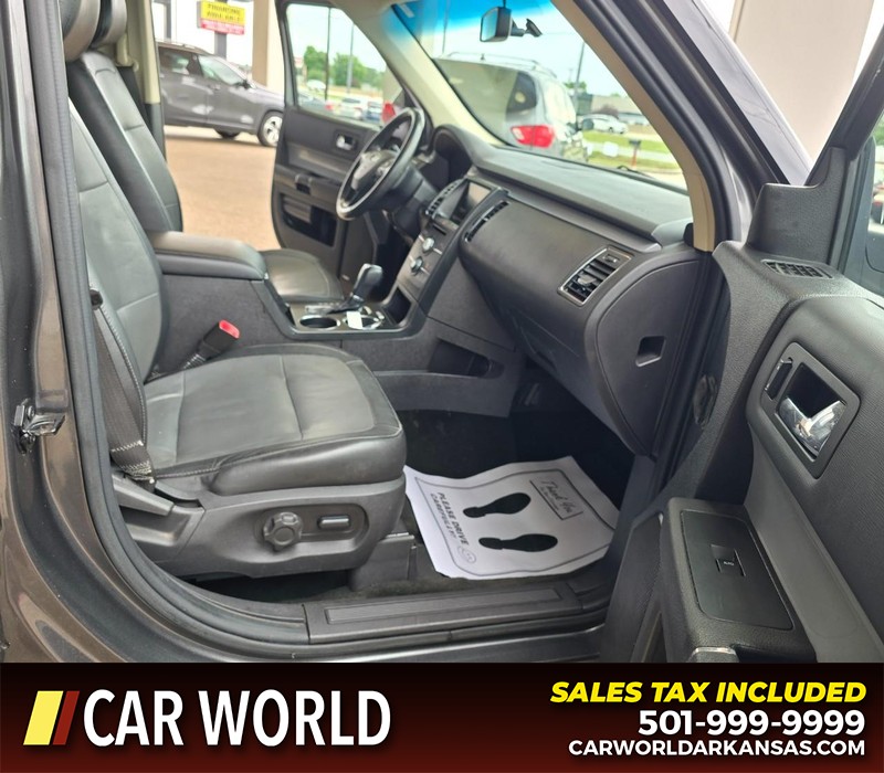 Ford Flex Vehicle Full-screen Gallery Image 12