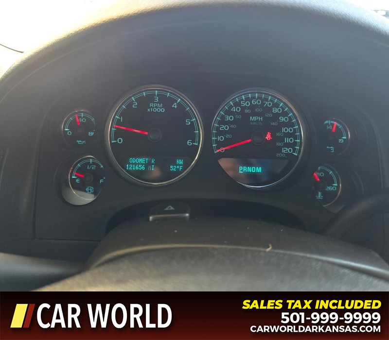 GMC Yukon Vehicle Full-screen Gallery Image 20