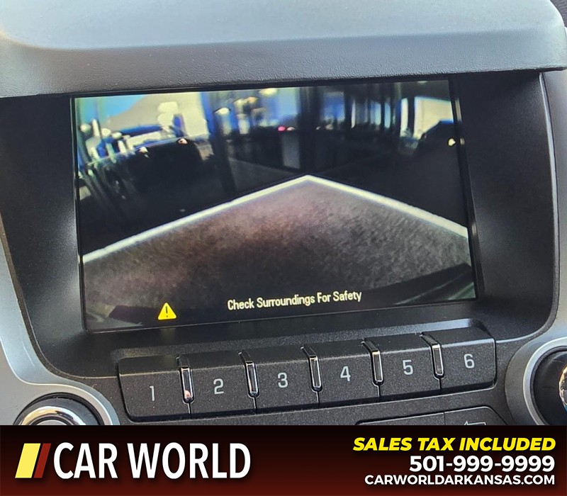 GMC Terrain Vehicle Full-screen Gallery Image 19