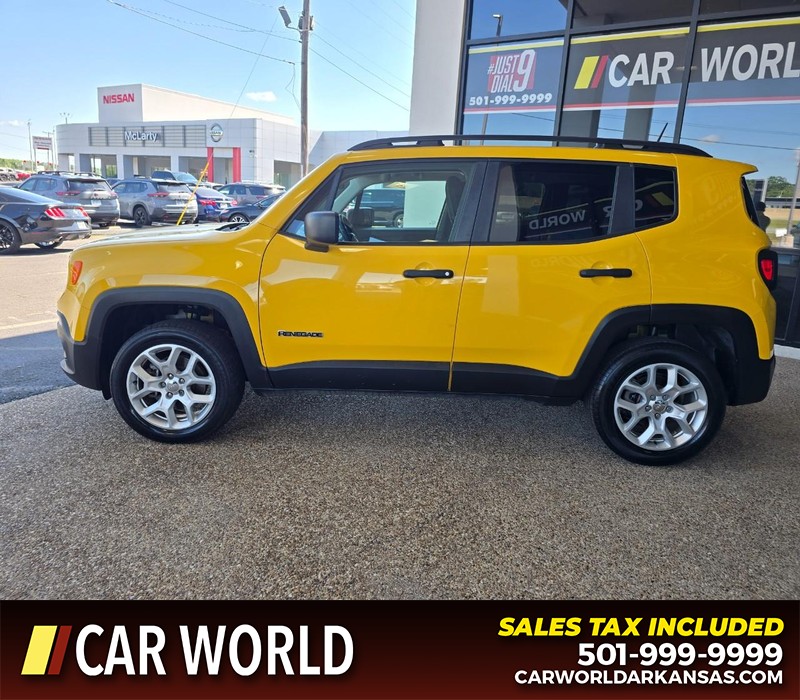 Jeep Renegade Vehicle Full-screen Gallery Image 3