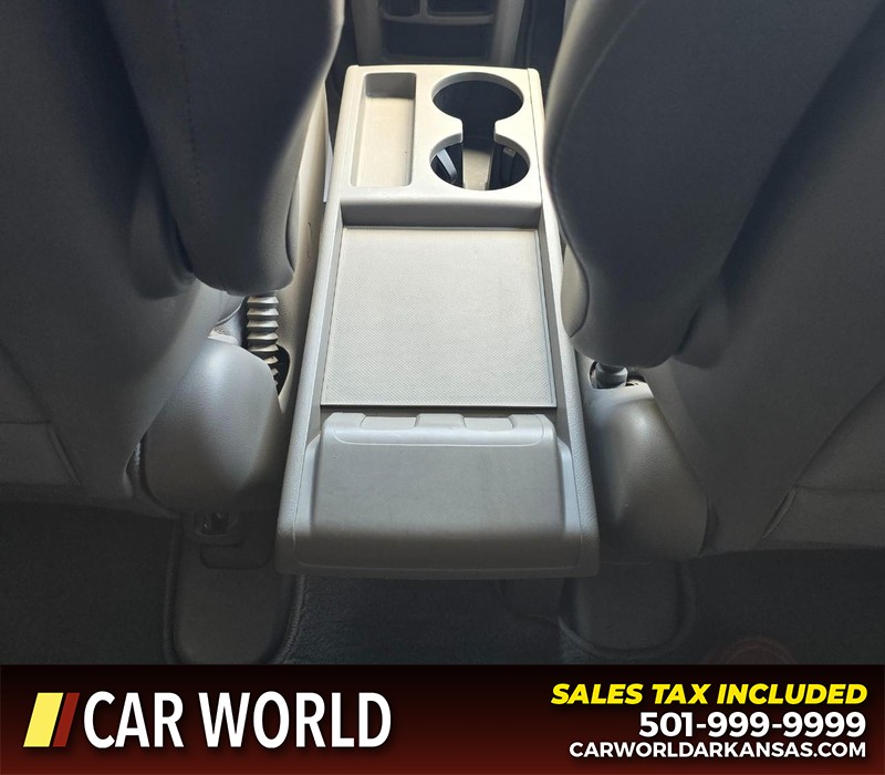 Honda CR-V Vehicle Full-screen Gallery Image 19