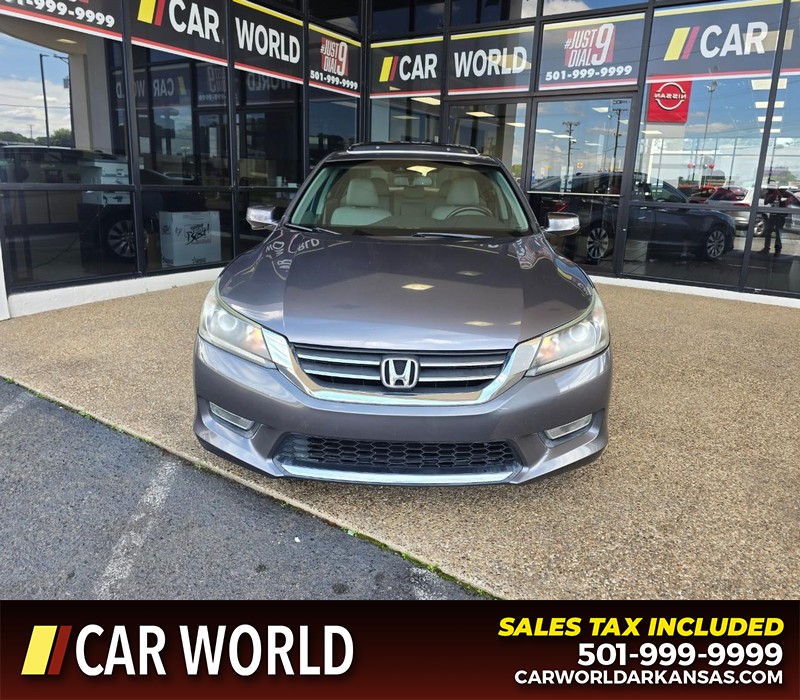 Honda Accord Sedan Vehicle Full-screen Gallery Image 2