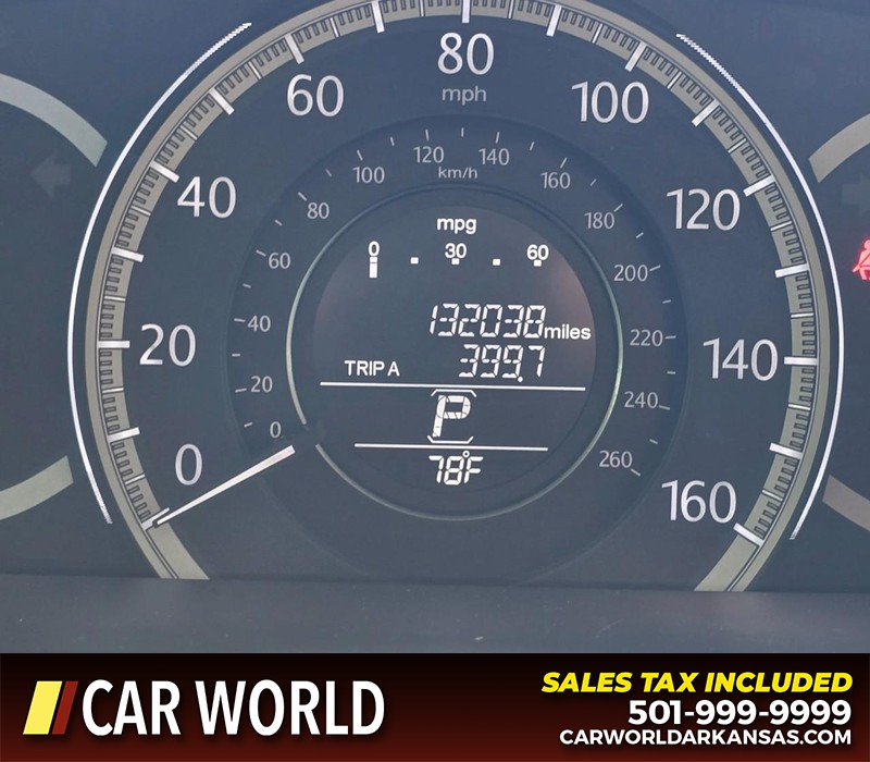 Honda Accord Sedan Vehicle Full-screen Gallery Image 15