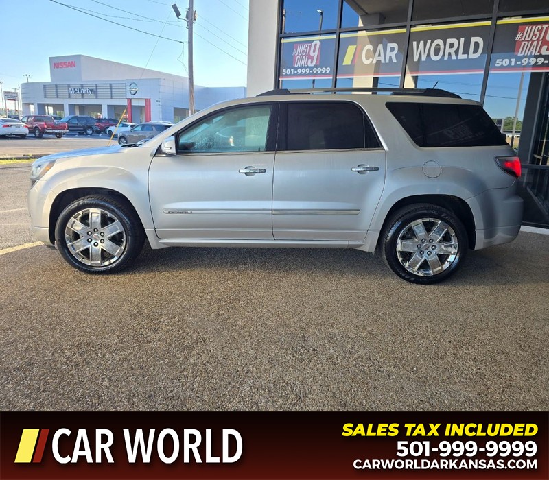 GMC Acadia Vehicle Full-screen Gallery Image 4