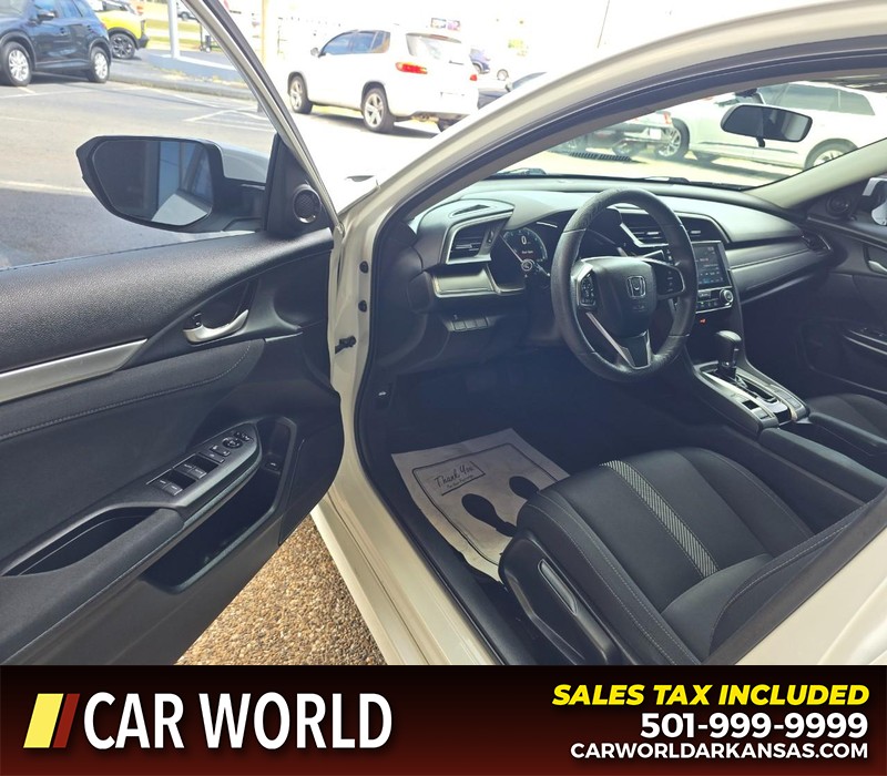 Honda Civic Sedan Vehicle Full-screen Gallery Image 7