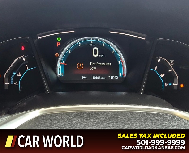 Honda Civic Sedan Vehicle Full-screen Gallery Image 17