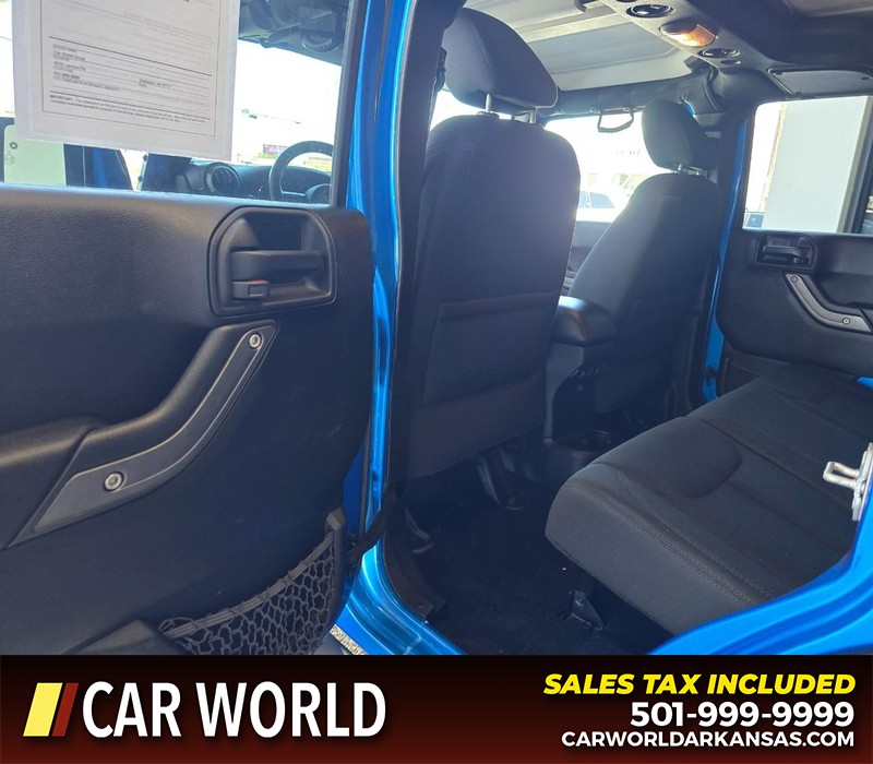 Jeep Wrangler Unlimited Vehicle Full-screen Gallery Image 9