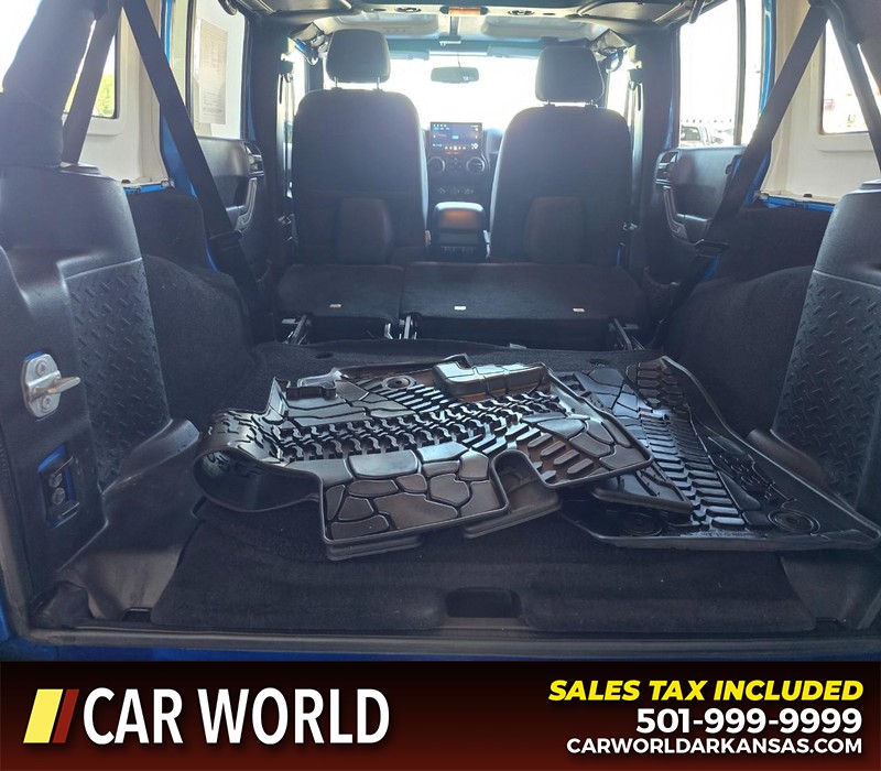 Jeep Wrangler Unlimited Vehicle Full-screen Gallery Image 14
