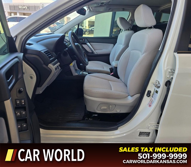 Subaru Forester Vehicle Full-screen Gallery Image 8