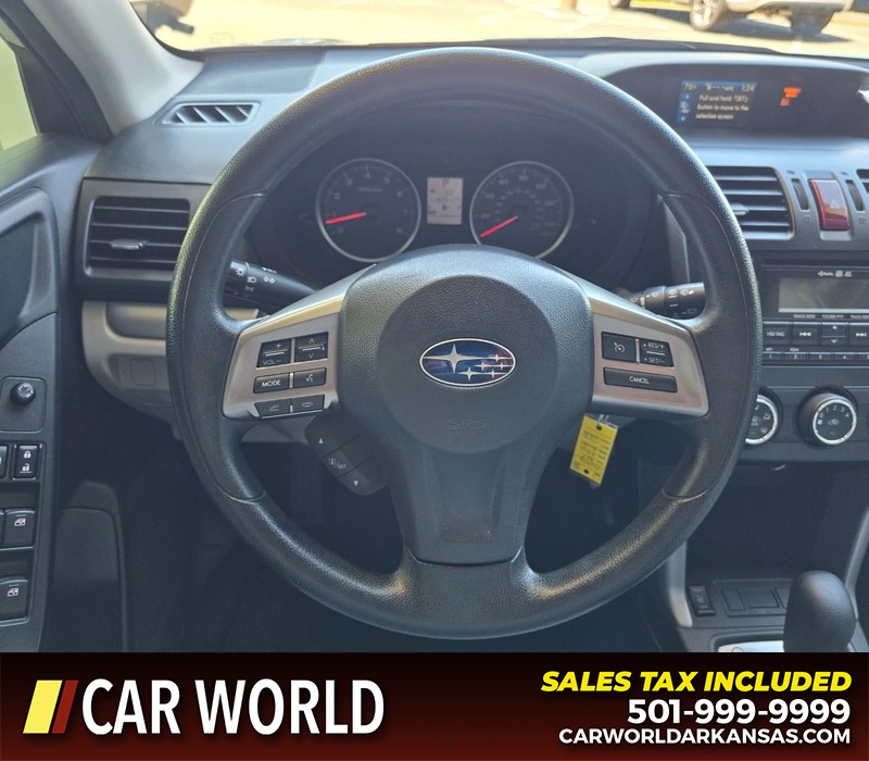 Subaru Forester Vehicle Full-screen Gallery Image 15