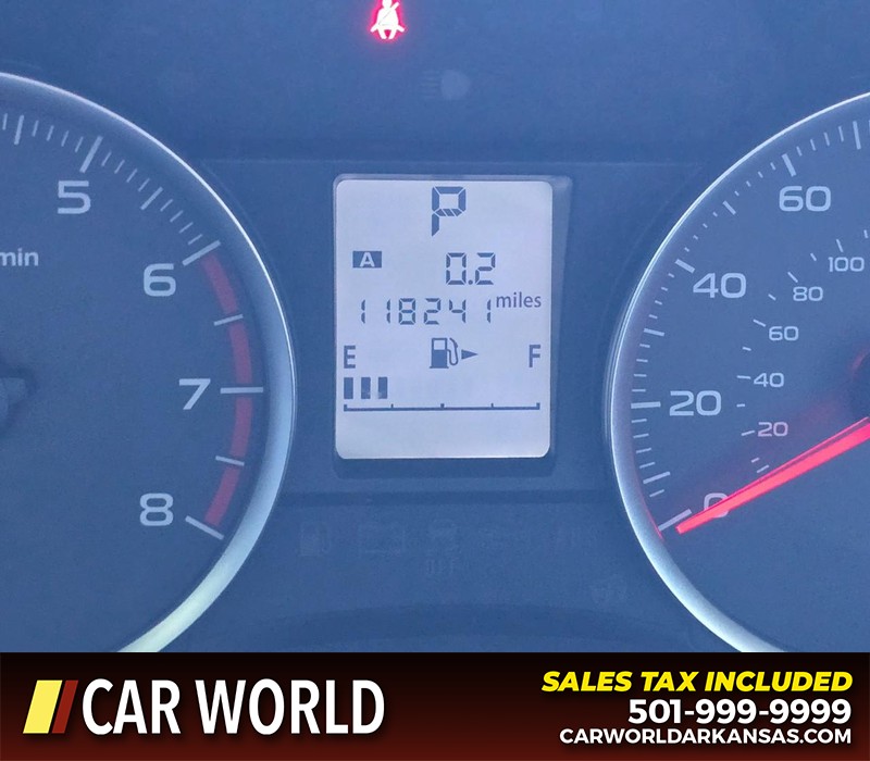Subaru Forester Vehicle Full-screen Gallery Image 16