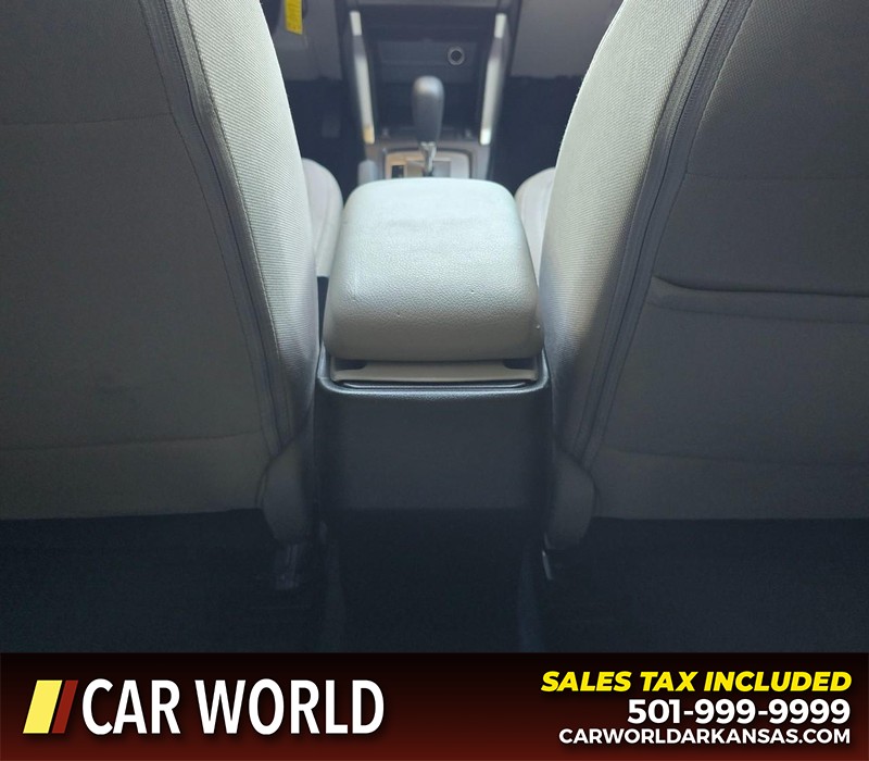 Subaru Forester Vehicle Full-screen Gallery Image 20