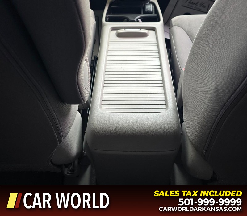 Honda CR-V Vehicle Full-screen Gallery Image 20