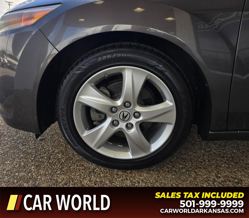Acura TSX Vehicle Full-screen Gallery Image 6