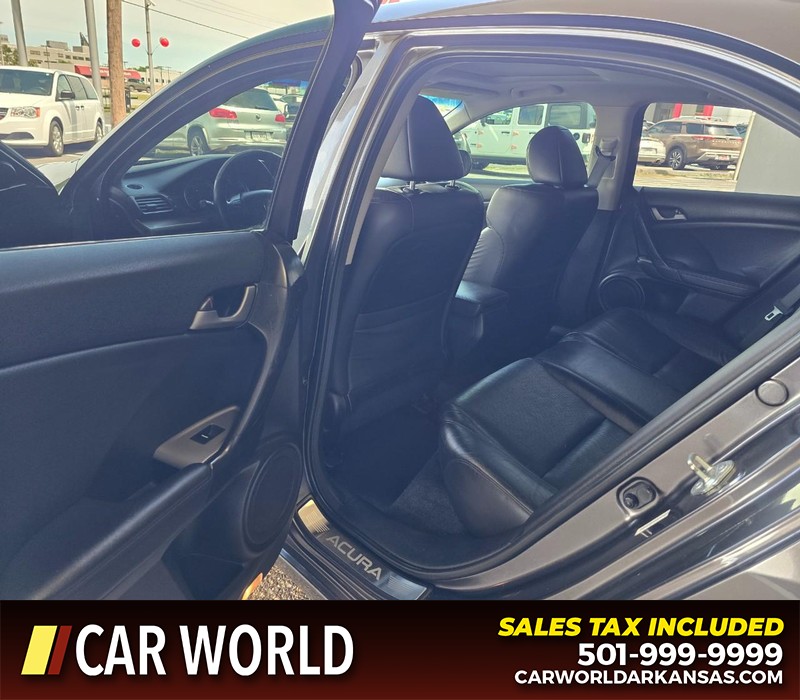 Acura TSX Vehicle Full-screen Gallery Image 9